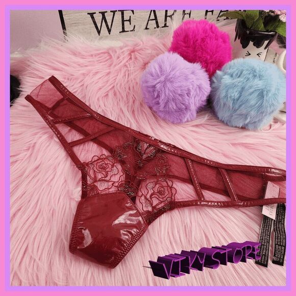 💖 NWT Victoria’s Secret Red Faux Leather Mesh Embroidery String M #7266 💖 - Picture 1 of 8